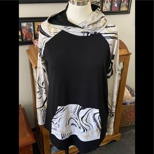 LuLaRoe Amber size Med